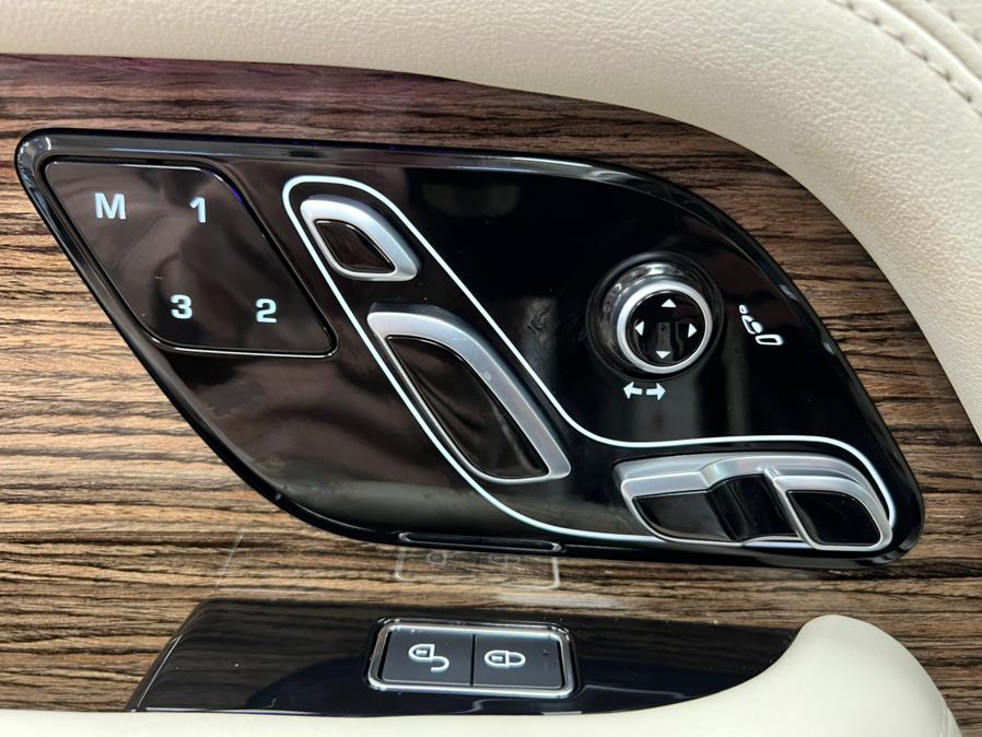 2019 Land Rover Range Rover V6 Supercharged HSE SWB, available for sale in Massapequa Park, New York | Power Motors East. Massapequa Park, New York 2019 Land Rover Range Rover V6 Supercharged HSE SWB, available for sale in Massapequa Park, New York | Power Motors East. Massapequa Park, New York