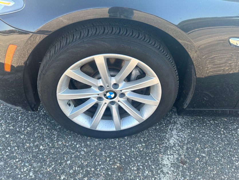 2015 BMW 5 Series 4dr Sdn 535i xDrive AWD, available for sale in Jersey City, New Jersey | Car Valley Group. Jersey City, New Jersey 2015 BMW 5 Series 4dr Sdn 535i xDrive AWD, available for sale in Jersey City, New Jersey | Car Valley Group. Jersey City, New Jersey
