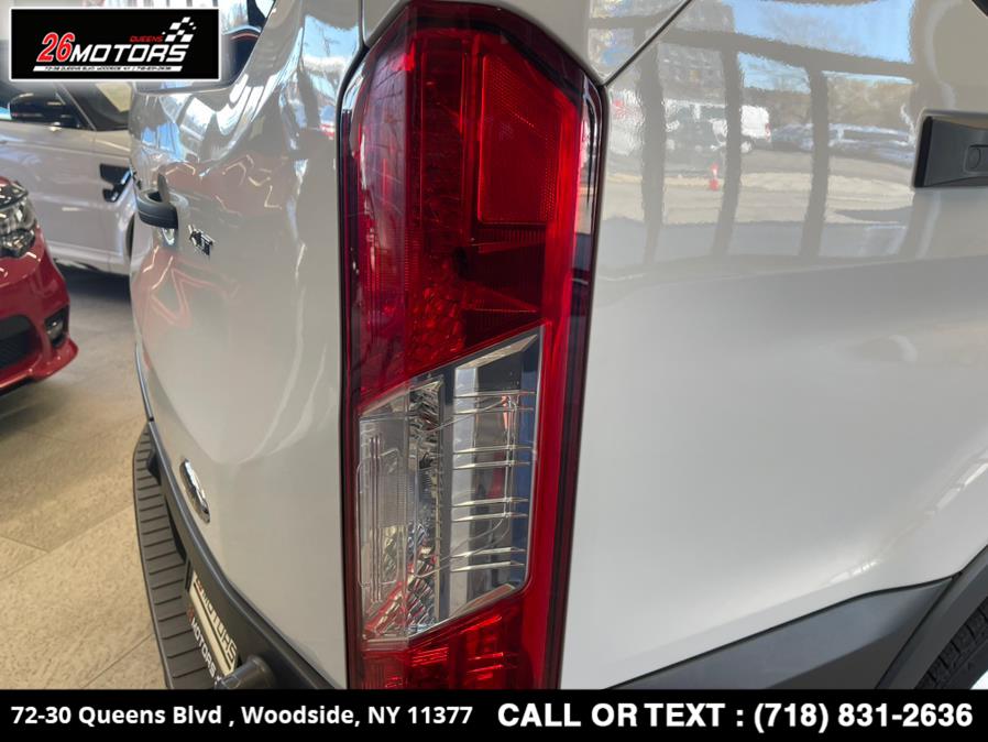 Used Ford Transit Passenger Wagon T-350 148" Low Roof XLT RWD 2020 | 26 Motors Queens. Woodside, New York Used Ford Transit Passenger Wagon T-350 148" Low Roof XLT RWD 2020 | 26 Motors Queens. Woodside, New York