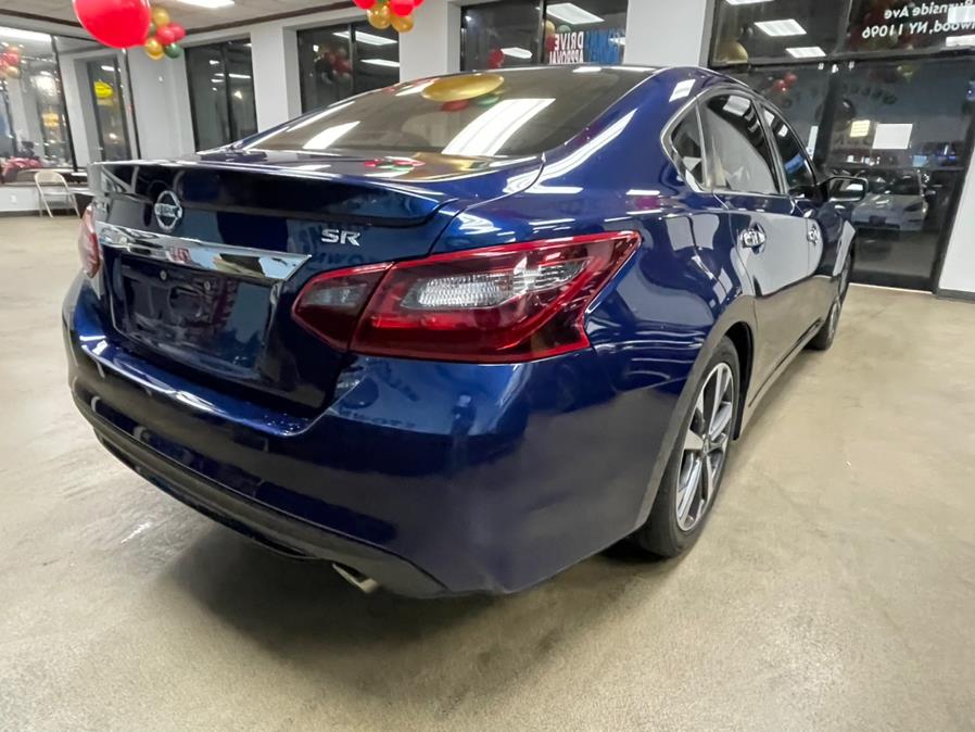2017 Nissan Altima 2017.5 2.5 SV Sedan, available for sale in Inwood, New York | 5 Towns Drive. Inwood, New York 2017 Nissan Altima 2017.5 2.5 SV Sedan, available for sale in Inwood, New York | 5 Towns Drive. Inwood, New York
