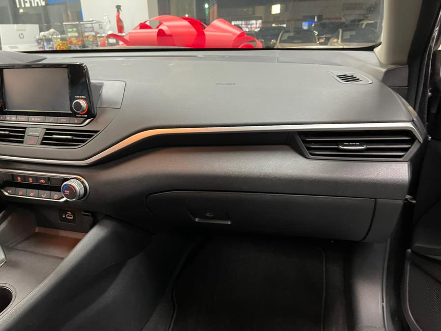 2021 Nissan Altima 2.5 S Sedan, available for sale in Inwood, New York | 5 Towns Drive. Inwood, New York 2021 Nissan Altima 2.5 S Sedan, available for sale in Inwood, New York | 5 Towns Drive. Inwood, New York