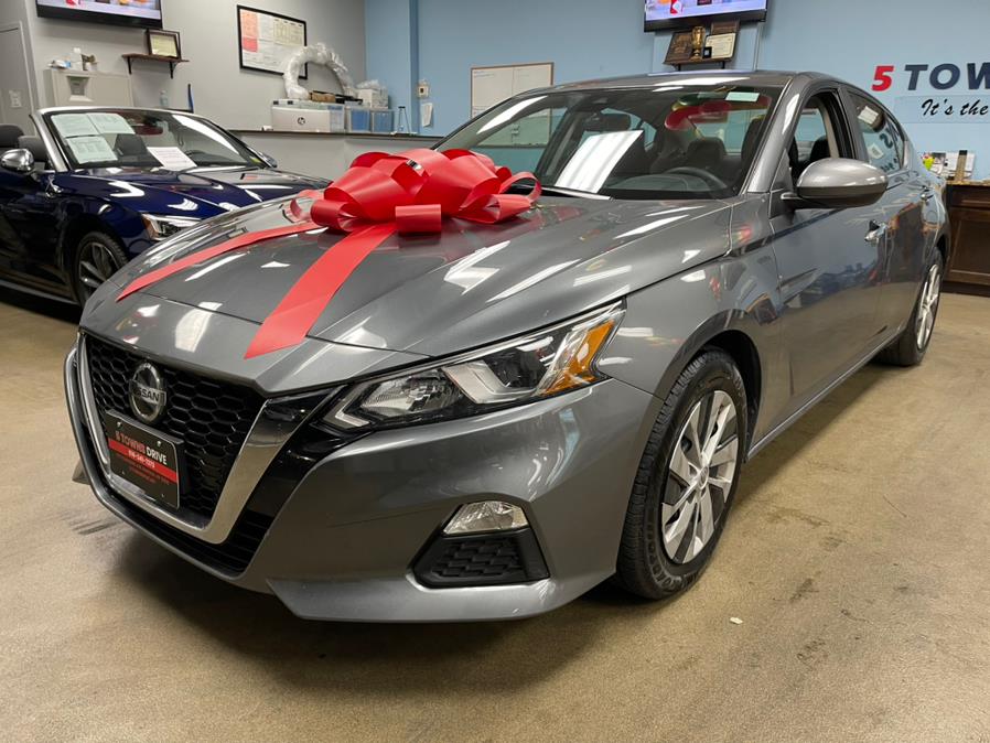 2021 Nissan Altima 2.5 S Sedan, available for sale in Inwood, New York | 5 Towns Drive. Inwood, New York 2021 Nissan Altima 2.5 S Sedan, available for sale in Inwood, New York | 5 Towns Drive. Inwood, New York