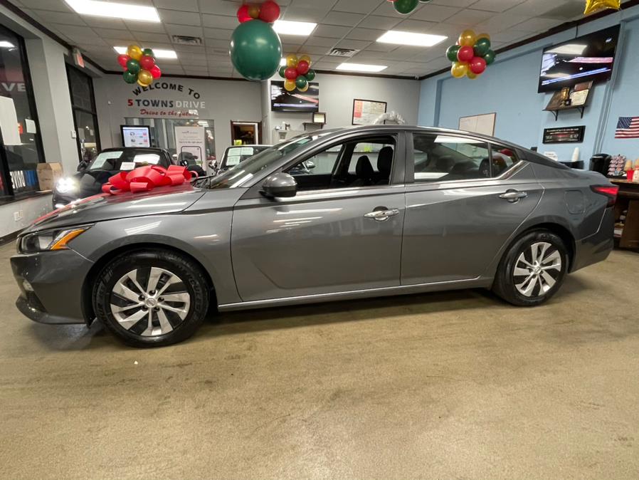 2021 Nissan Altima 2.5 S Sedan, available for sale in Inwood, New York | 5 Towns Drive. Inwood, New York 2021 Nissan Altima 2.5 S Sedan, available for sale in Inwood, New York | 5 Towns Drive. Inwood, New York