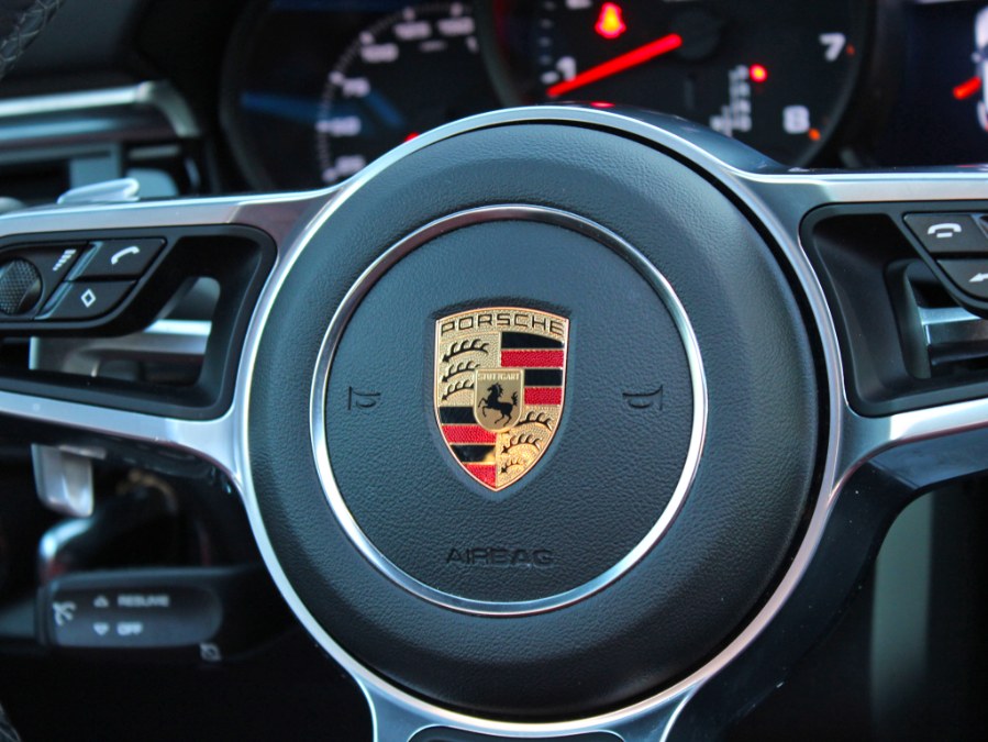 Used Porsche Macan 2019 | Auto Expo Ent Inc.. Great Neck, New York Used Porsche Macan 2019 | Auto Expo Ent Inc.. Great Neck, New York