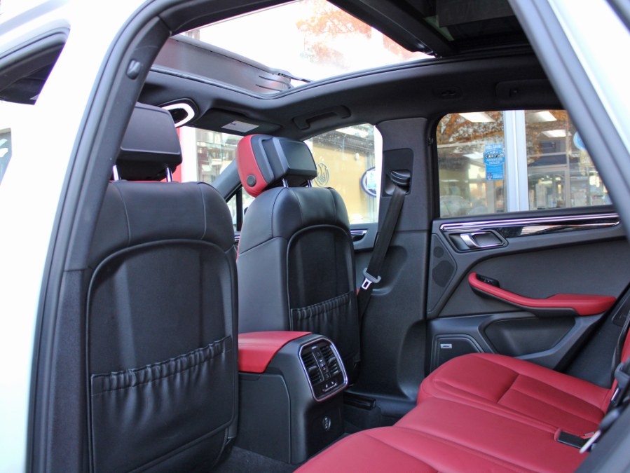 Used Porsche Macan 2019 | Auto Expo Ent Inc.. Great Neck, New York Used Porsche Macan 2019 | Auto Expo Ent Inc.. Great Neck, New York