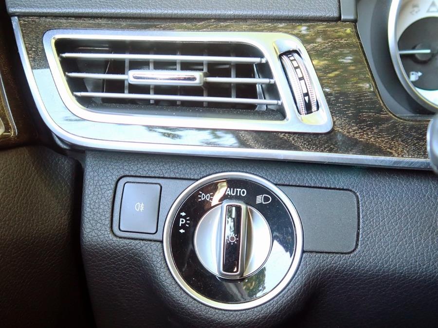 Used Mercedes-benz E-class E 350 2016 | Auto Expo Ent Inc.. Great Neck, New York Used Mercedes-benz E-class E 350 2016 | Auto Expo Ent Inc.. Great Neck, New York