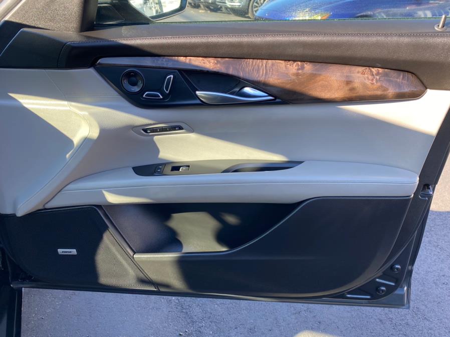 Used Cadillac CT6 4dr Sdn 3.6L Luxury AWD 2016 | Lava Motors 2 Inc. Canton, Connecticut Used Cadillac CT6 4dr Sdn 3.6L Luxury AWD 2016 | Lava Motors 2 Inc. Canton, Connecticut