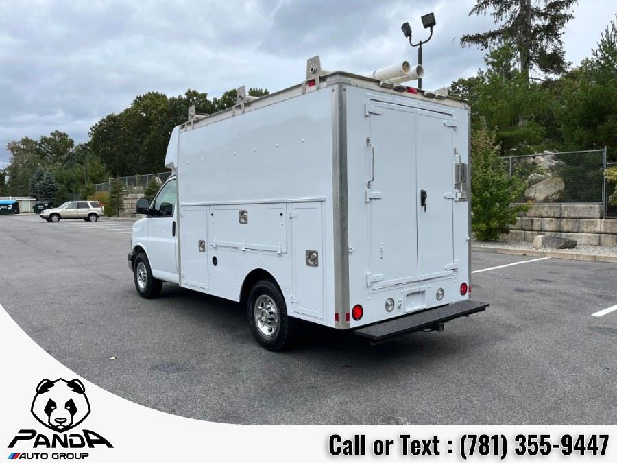 Used GMC Savana Commercial Cutaway RWD 3500 139" WB Work Van 2011 | Panda Auto Group. Abington, Massachusetts Used GMC Savana Commercial Cutaway RWD 3500 139" WB Work Van 2011 | Panda Auto Group. Abington, Massachusetts