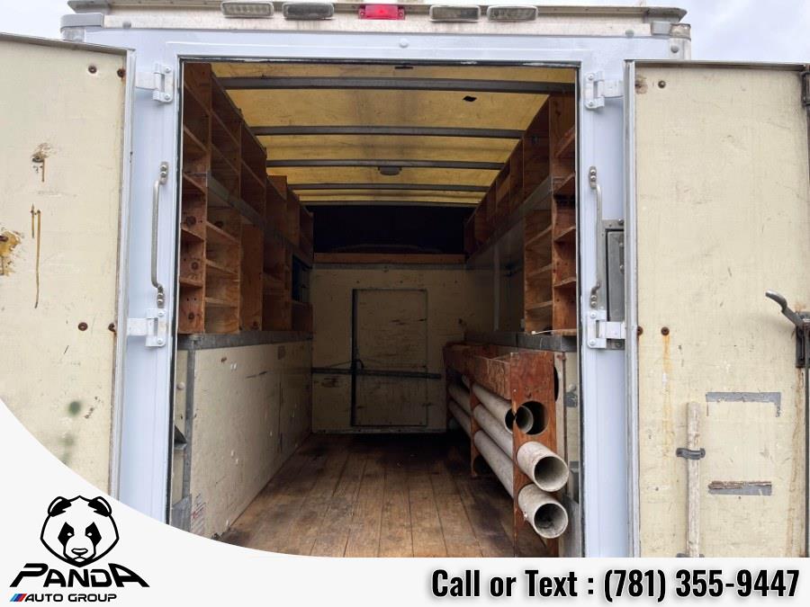 Used GMC Savana Commercial Cutaway RWD 3500 139" WB Work Van 2011 | Panda Auto Group. Abington, Massachusetts Used GMC Savana Commercial Cutaway RWD 3500 139" WB Work Van 2011 | Panda Auto Group. Abington, Massachusetts