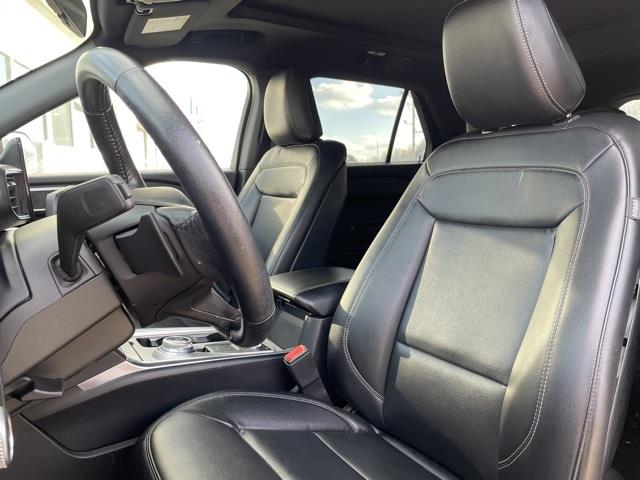 Used Ford Explorer XLT 2020 | Blasius Federal Road. Brookfield, Connecticut Used Ford Explorer XLT 2020 | Blasius Federal Road. Brookfield, Connecticut