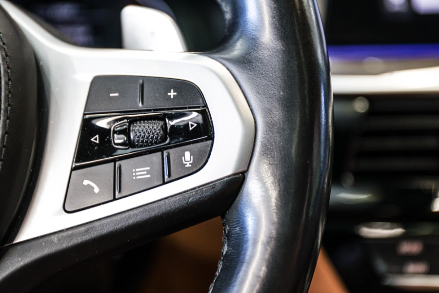 2020 BMW 5 Series 540i xDrive Sedan, available for sale in ELMONT, New York | 26 Motors Long Island. ELMONT, New York 2020 BMW 5 Series 540i xDrive Sedan, available for sale in ELMONT, New York | 26 Motors Long Island. ELMONT, New York