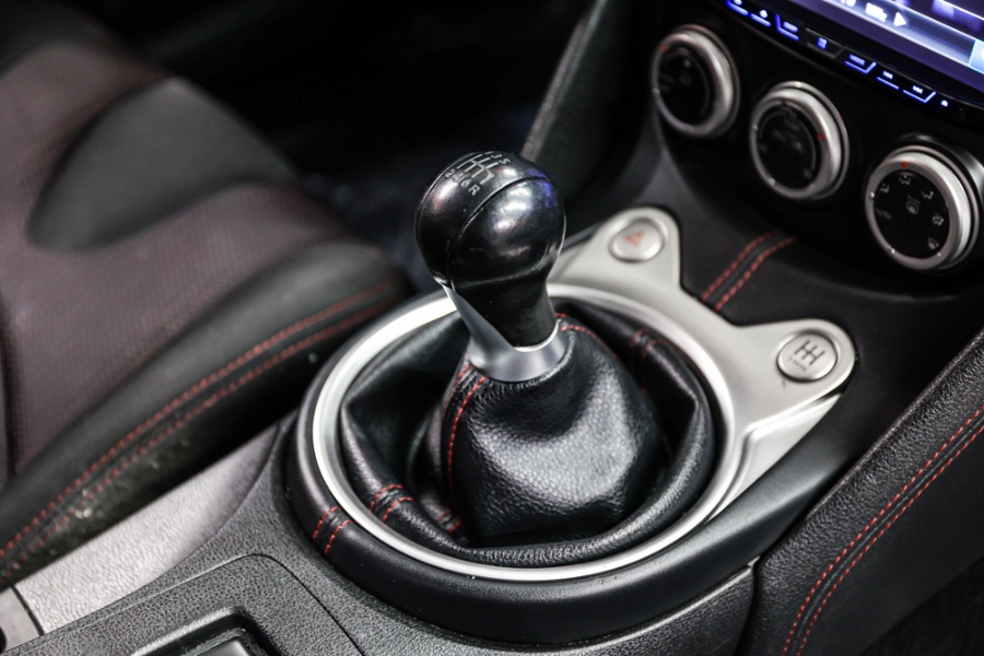 Used Nissan 370Z 2dr Cpe Auto 2012 | 26 Motors Long Island. ELMONT, New York Used Nissan 370Z 2dr Cpe Auto 2012 | 26 Motors Long Island. ELMONT, New York