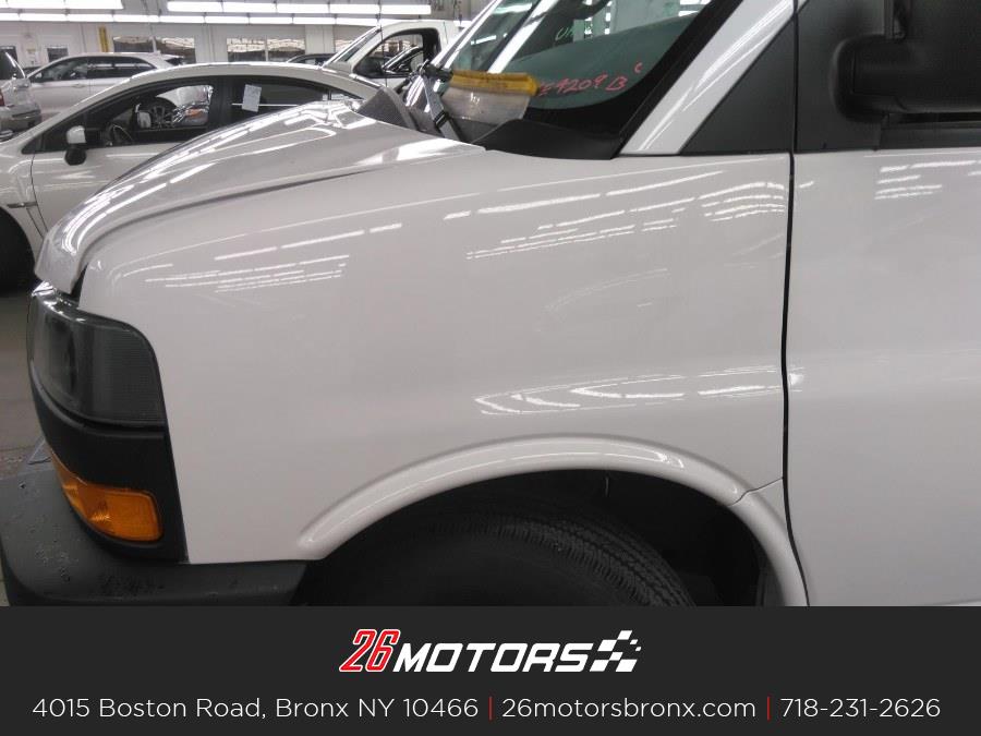 Used GMC Savana Cargo Van RWD 2500 135" 2020 | 26 Motors Bronx. Bronx, New York Used GMC Savana Cargo Van RWD 2500 135" 2020 | 26 Motors Bronx. Bronx, New York