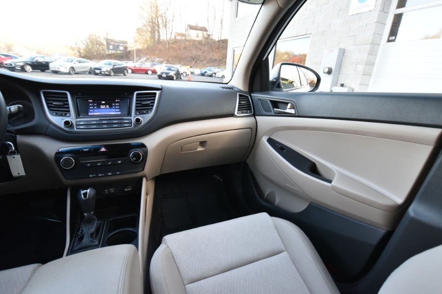 Used Hyundai Tucson SE AWD 2018 | Highline Car Connection. Waterbury, Connecticut Used Hyundai Tucson SE AWD 2018 | Highline Car Connection. Waterbury, Connecticut