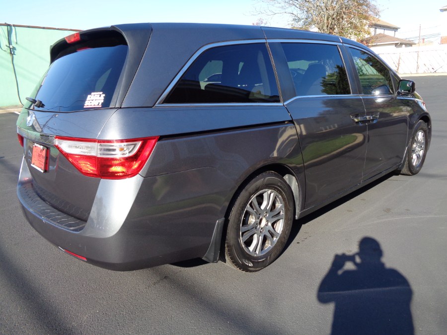 2013 Honda Odyssey 5dr EX, available for sale in Valley Stream, New York | NY Auto Traders. Valley Stream, New York 2013 Honda Odyssey 5dr EX, available for sale in Valley Stream, New York | NY Auto Traders. Valley Stream, New York