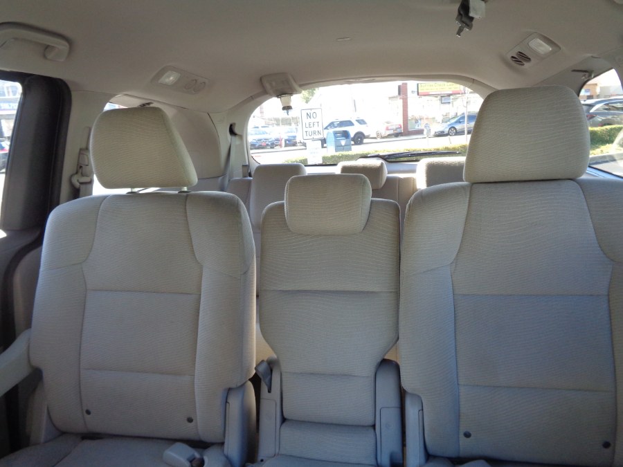 2013 Honda Odyssey 5dr EX, available for sale in Valley Stream, New York | NY Auto Traders. Valley Stream, New York 2013 Honda Odyssey 5dr EX, available for sale in Valley Stream, New York | NY Auto Traders. Valley Stream, New York