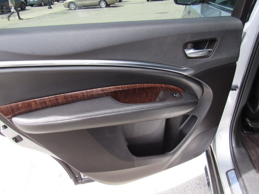 2018 Acura MDX Base, available for sale in Worcester, Massachusetts | Hilario's Auto Sales Inc.. Worcester, Massachusetts 2018 Acura MDX Base, available for sale in Worcester, Massachusetts | Hilario's Auto Sales Inc.. Worcester, Massachusetts