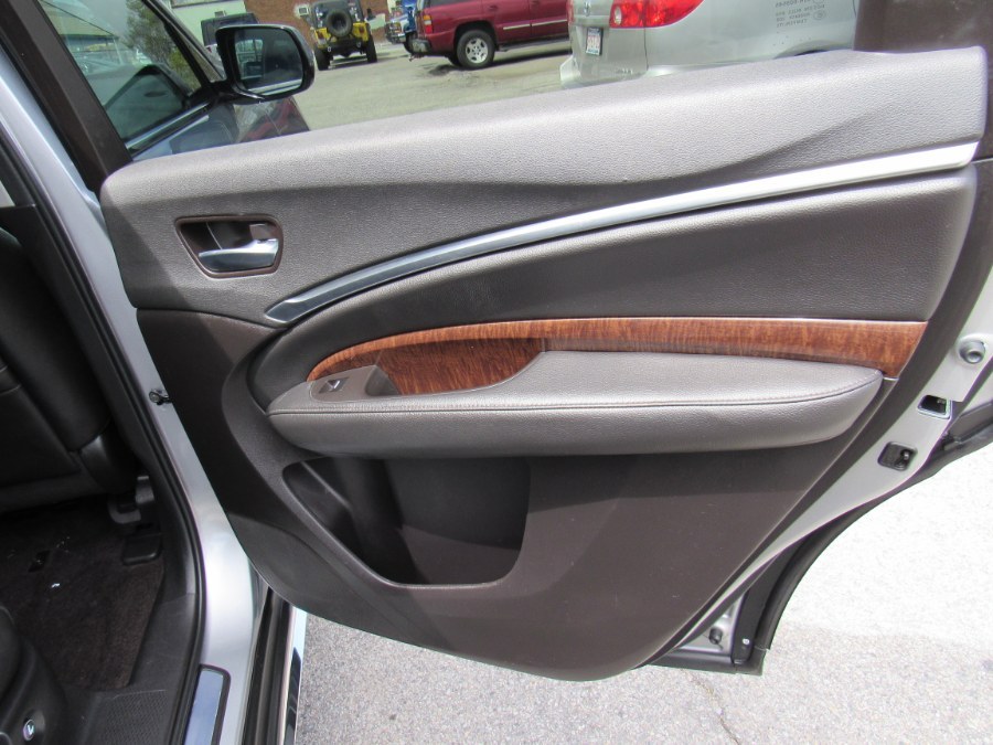 2018 Acura MDX Base, available for sale in Worcester, Massachusetts | Hilario's Auto Sales Inc.. Worcester, Massachusetts 2018 Acura MDX Base, available for sale in Worcester, Massachusetts | Hilario's Auto Sales Inc.. Worcester, Massachusetts