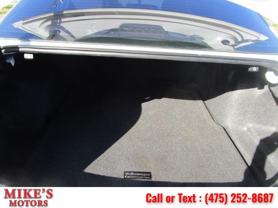 2012 Volkswagen Passat 4dr Sdn 2.5L Auto SE PZEV, available for sale in Stratford, Connecticut | Mike's Motors LLC. Stratford, Connecticut 2012 Volkswagen Passat 4dr Sdn 2.5L Auto SE PZEV, available for sale in Stratford, Connecticut | Mike's Motors LLC. Stratford, Connecticut