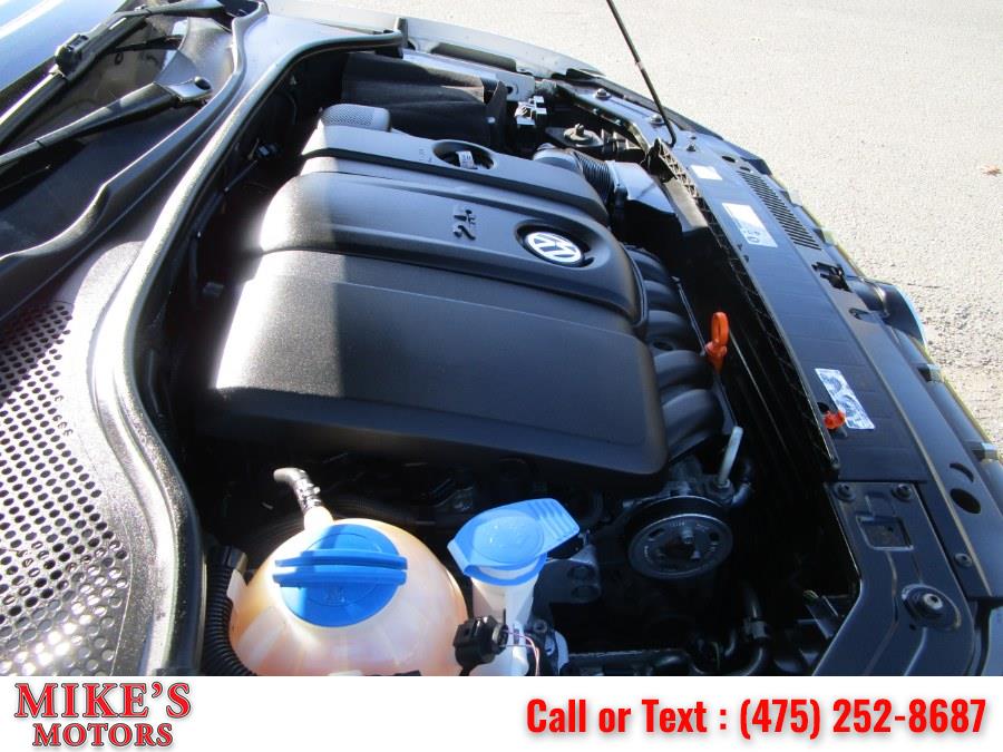 2012 Volkswagen Passat 4dr Sdn 2.5L Auto SE PZEV, available for sale in Stratford, Connecticut | Mike's Motors LLC. Stratford, Connecticut 2012 Volkswagen Passat 4dr Sdn 2.5L Auto SE PZEV, available for sale in Stratford, Connecticut | Mike's Motors LLC. Stratford, Connecticut