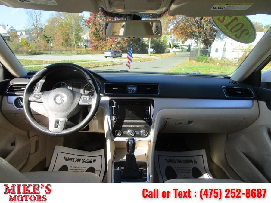 2012 Volkswagen Passat 4dr Sdn 2.5L Auto SE PZEV, available for sale in Stratford, Connecticut | Mike's Motors LLC. Stratford, Connecticut 2012 Volkswagen Passat 4dr Sdn 2.5L Auto SE PZEV, available for sale in Stratford, Connecticut | Mike's Motors LLC. Stratford, Connecticut
