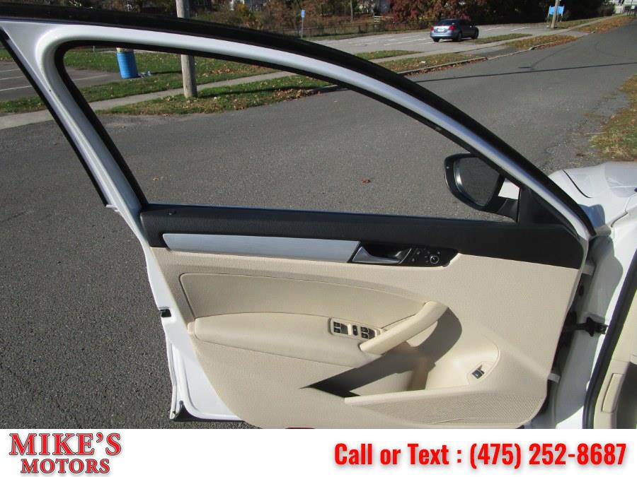 2012 Volkswagen Passat 4dr Sdn 2.5L Auto SE PZEV, available for sale in Stratford, Connecticut | Mike's Motors LLC. Stratford, Connecticut 2012 Volkswagen Passat 4dr Sdn 2.5L Auto SE PZEV, available for sale in Stratford, Connecticut | Mike's Motors LLC. Stratford, Connecticut