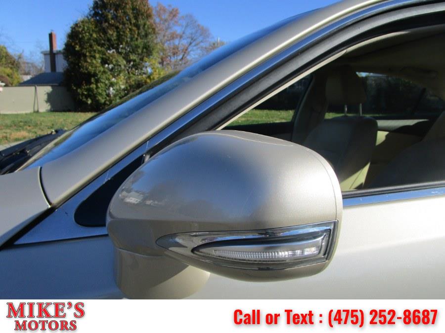 Used Lexus ES 350 4dr Sdn 2012 | Mike's Motors LLC. Stratford, Connecticut Used Lexus ES 350 4dr Sdn 2012 | Mike's Motors LLC. Stratford, Connecticut