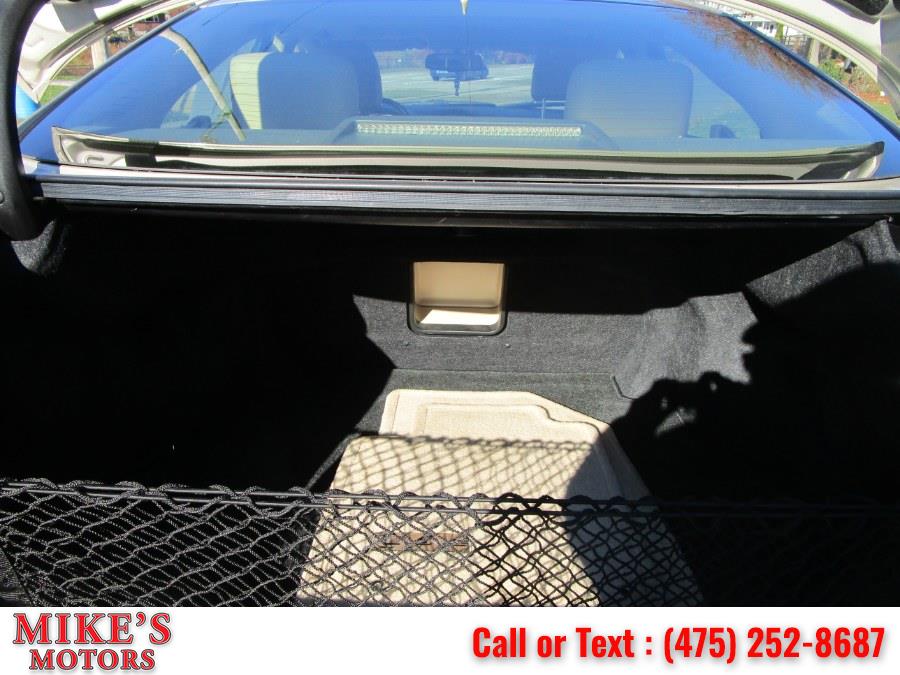 Used Lexus ES 350 4dr Sdn 2012 | Mike's Motors LLC. Stratford, Connecticut Used Lexus ES 350 4dr Sdn 2012 | Mike's Motors LLC. Stratford, Connecticut