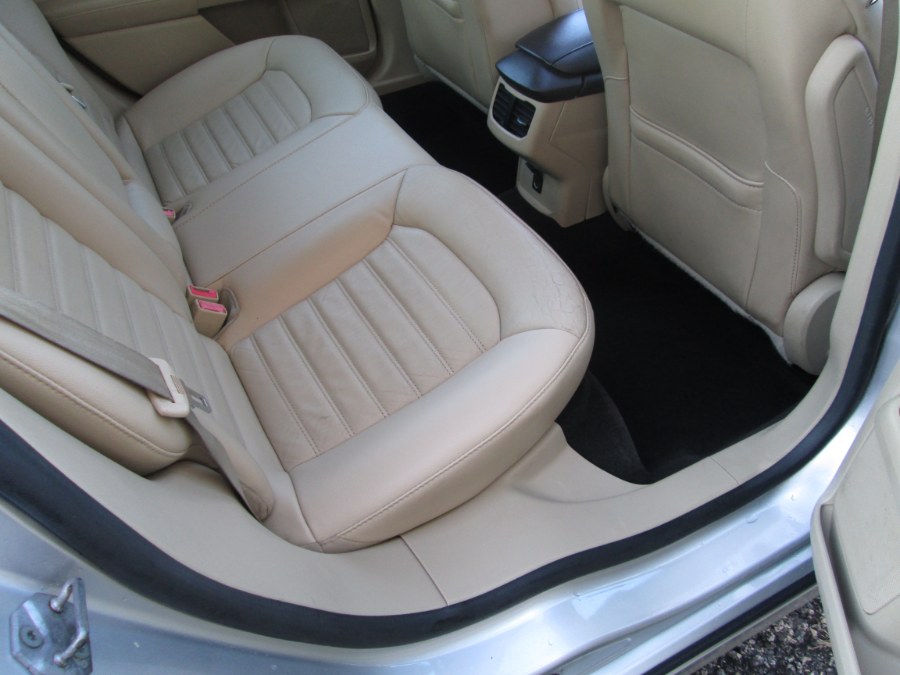 2014 Ford Fusion 4dr Sdn SE FWD, available for sale in Levittown, Pennsylvania | Levittown Auto. Levittown, Pennsylvania 2014 Ford Fusion 4dr Sdn SE FWD, available for sale in Levittown, Pennsylvania | Levittown Auto. Levittown, Pennsylvania