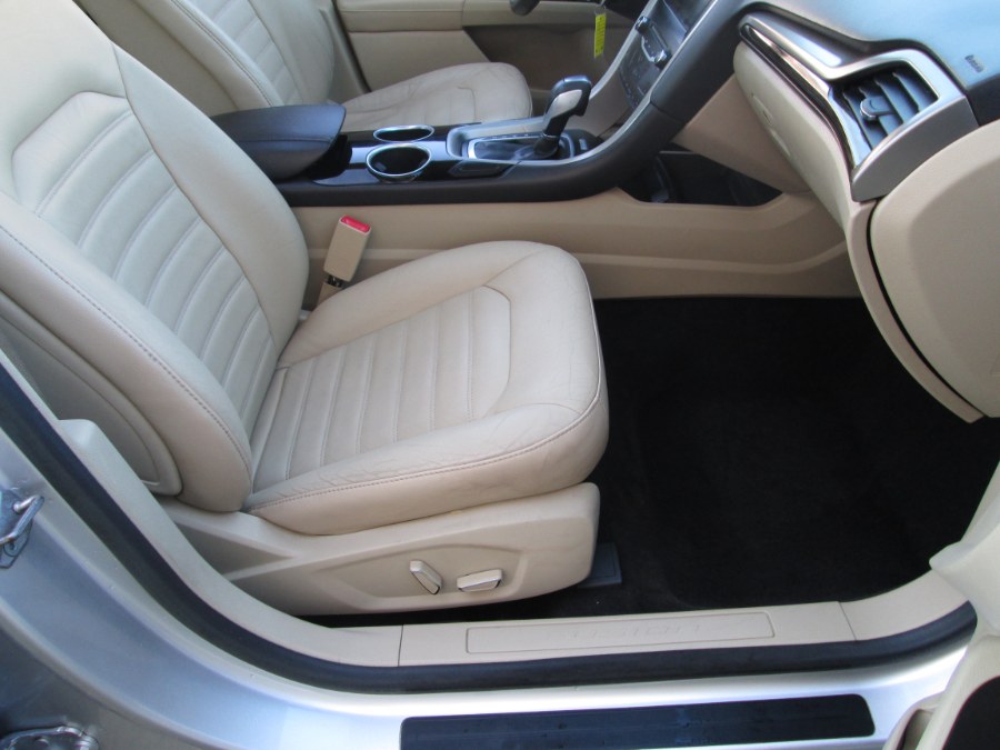 2014 Ford Fusion 4dr Sdn SE FWD, available for sale in Levittown, Pennsylvania | Levittown Auto. Levittown, Pennsylvania 2014 Ford Fusion 4dr Sdn SE FWD, available for sale in Levittown, Pennsylvania | Levittown Auto. Levittown, Pennsylvania