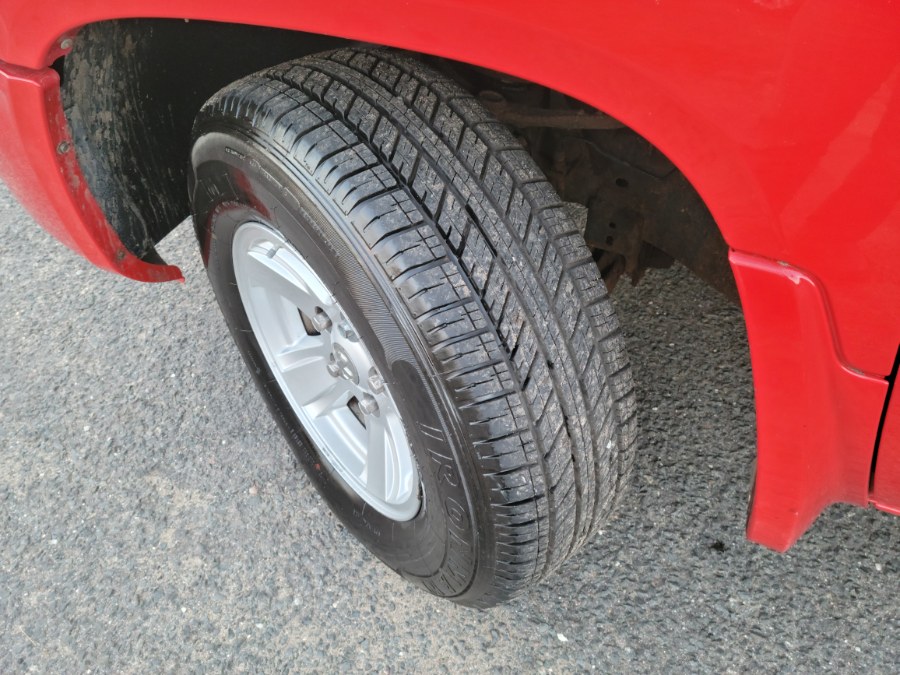 2008 Dodge Dakota 4WD Crew Cab SLT 4.7 V8, available for sale in East Windsor, Connecticut | Toro Auto. East Windsor, Connecticut 2008 Dodge Dakota 4WD Crew Cab SLT 4.7 V8, available for sale in East Windsor, Connecticut | Toro Auto. East Windsor, Connecticut