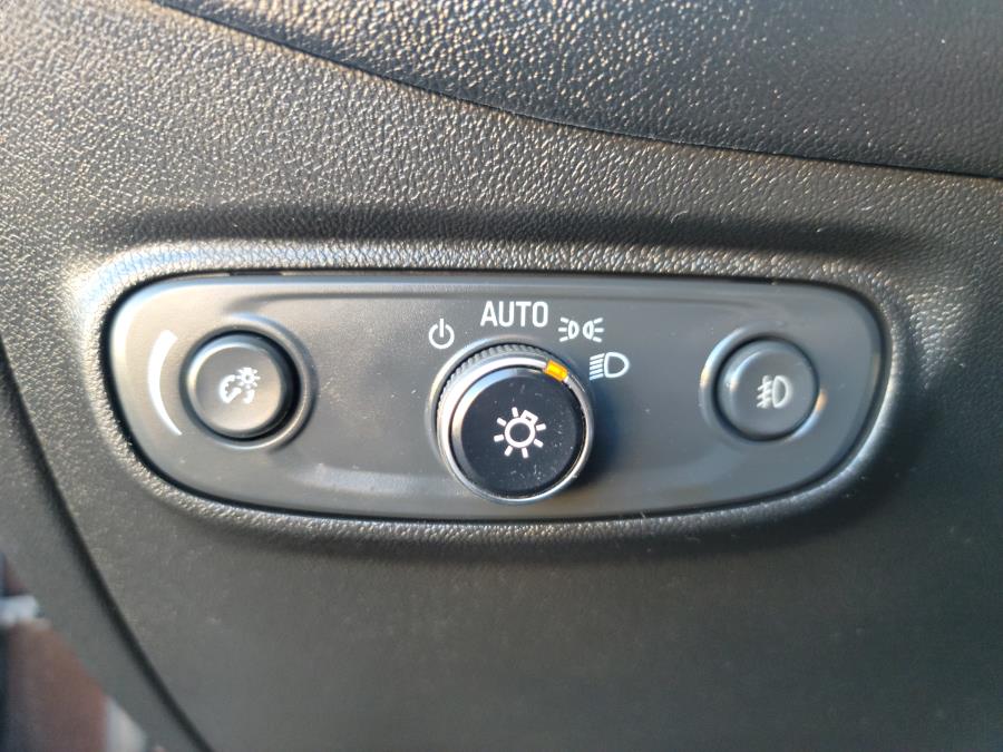 Used Chevrolet Equinox FWD 4dr LT w/1LT 2020 | Eugen's Auto Sales & Repairs. Philadelphia, Pennsylvania Used Chevrolet Equinox FWD 4dr LT w/1LT 2020 | Eugen's Auto Sales & Repairs. Philadelphia, Pennsylvania