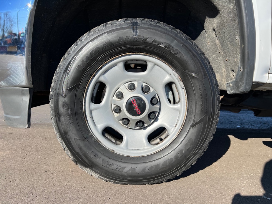 Used GMC Sierra 2500HD 4WD Double Cab 144.2" 2016 | Marsh Auto Sales LLC. Ortonville, Michigan Used GMC Sierra 2500HD 4WD Double Cab 144.2" 2016 | Marsh Auto Sales LLC. Ortonville, Michigan
