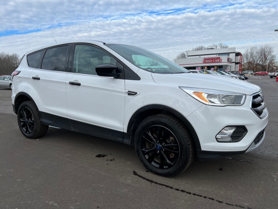 Used Ford Escape SE 4WD 2017 | Marsh Auto Sales LLC. Ortonville, Michigan Used Ford Escape SE 4WD 2017 | Marsh Auto Sales LLC. Ortonville, Michigan
