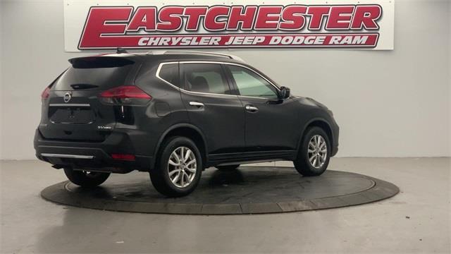 Used Nissan Rogue SV 2017 | Eastchester Motor Cars. Bronx, New York Used Nissan Rogue SV 2017 | Eastchester Motor Cars. Bronx, New York