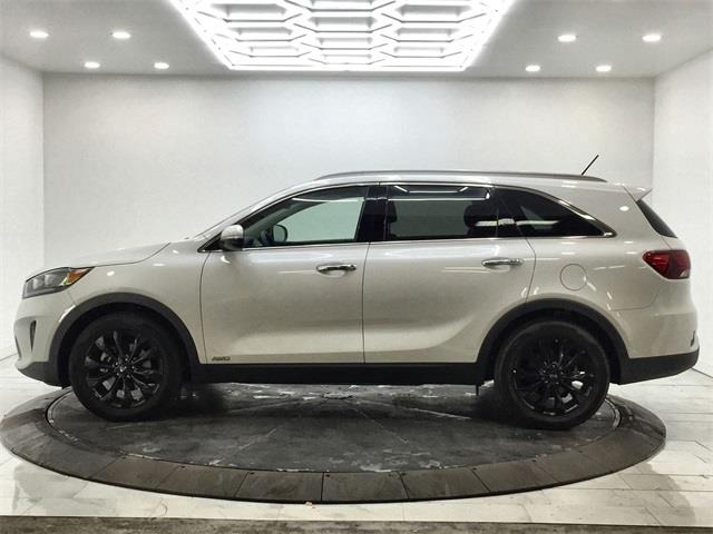 Used Kia Sorento EX 2020 | Eastchester Motor Cars. Bronx, New York Used Kia Sorento EX 2020 | Eastchester Motor Cars. Bronx, New York