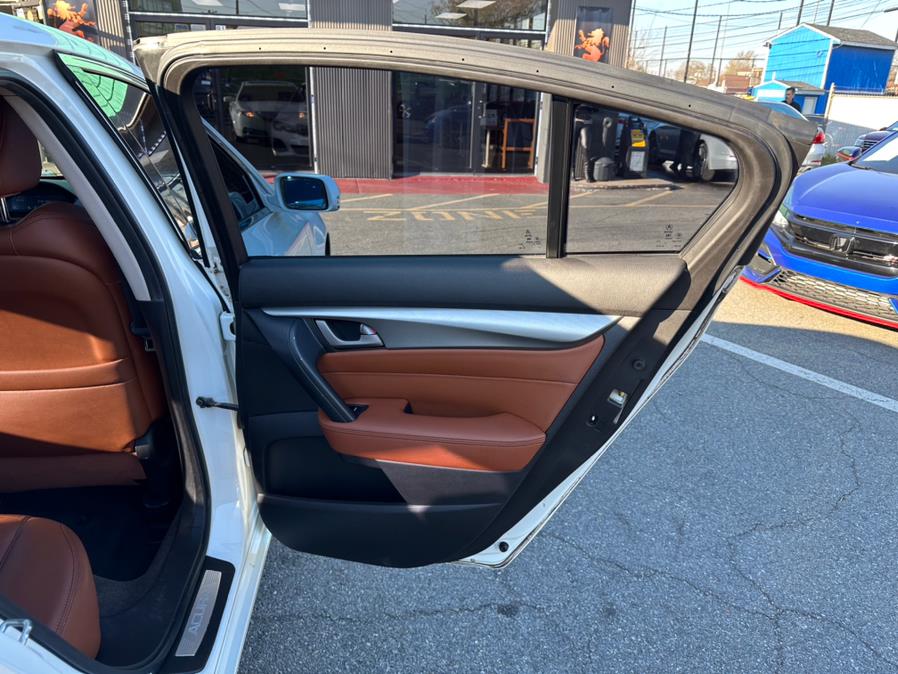 2009 Acura TL 4dr Sdn SH-AWD, available for sale in Lodi, New Jersey | European Auto Expo. Lodi, New Jersey 2009 Acura TL 4dr Sdn SH-AWD, available for sale in Lodi, New Jersey | European Auto Expo. Lodi, New Jersey