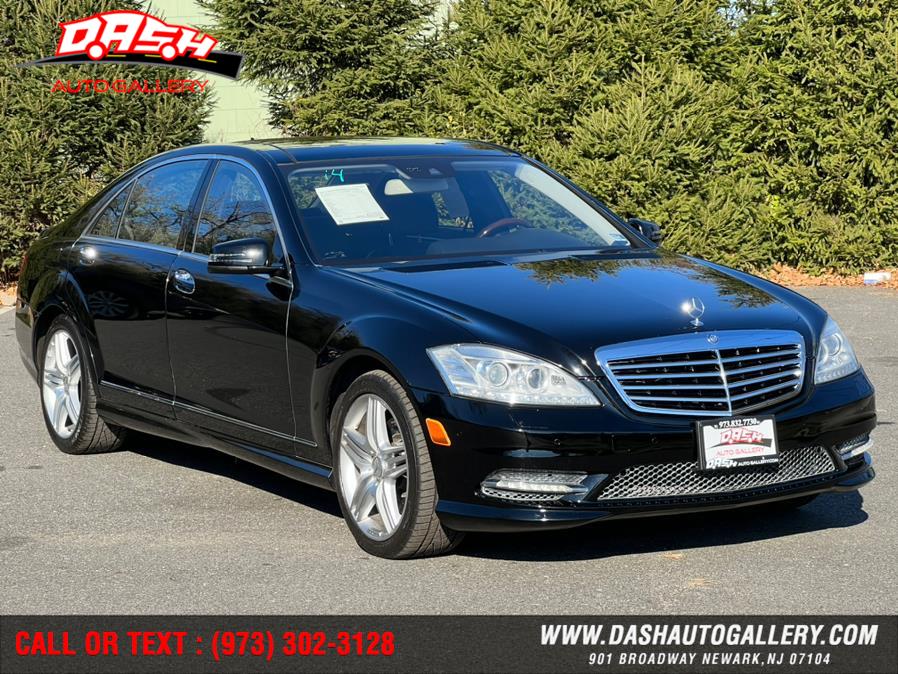 2013 Mercedes-Benz S-Class 4dr Sdn S550 4MATIC, available for sale in Newark, New Jersey | Dash Auto Gallery Inc.. Newark, New Jersey