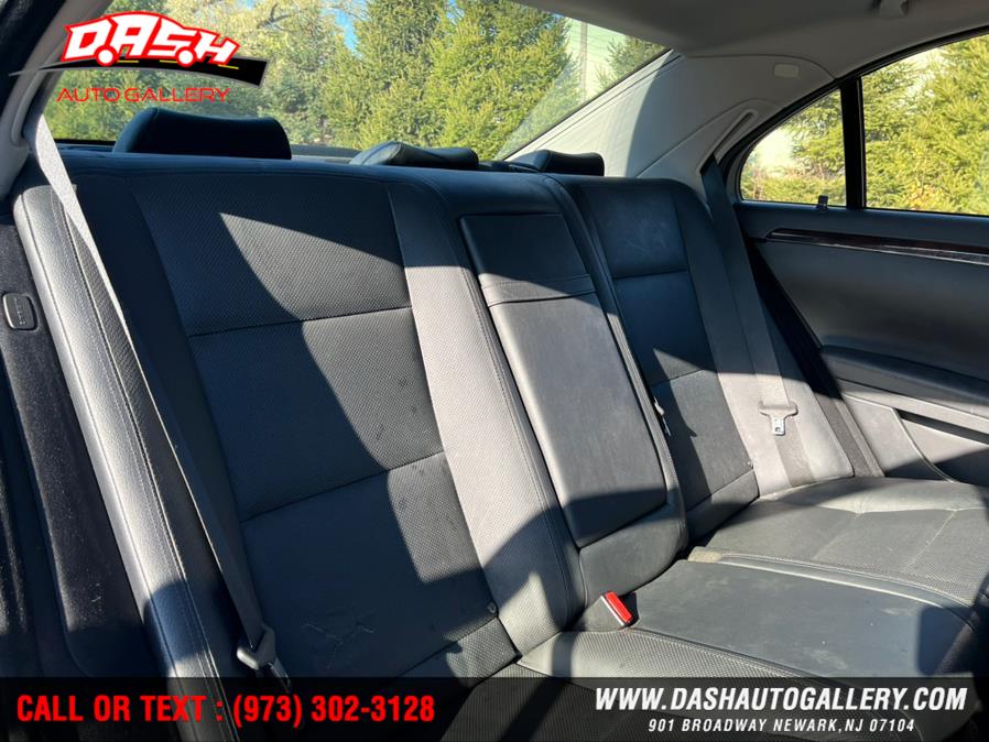 Used Mercedes-Benz S-Class 4dr Sdn S550 4MATIC 2013 | Dash Auto Gallery Inc.. Newark, New Jersey Used Mercedes-Benz S-Class 4dr Sdn S550 4MATIC 2013 | Dash Auto Gallery Inc.. Newark, New Jersey