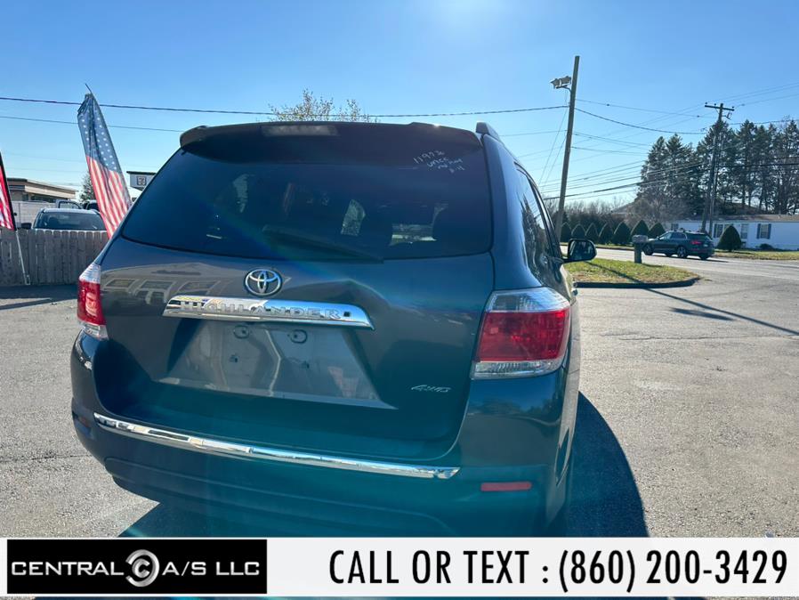 2012 Toyota Highlander 4WD 4dr V6 SE (Natl), available for sale in East Windsor, Connecticut | Central A/S LLC. East Windsor, Connecticut 2012 Toyota Highlander 4WD 4dr V6 SE (Natl), available for sale in East Windsor, Connecticut | Central A/S LLC. East Windsor, Connecticut