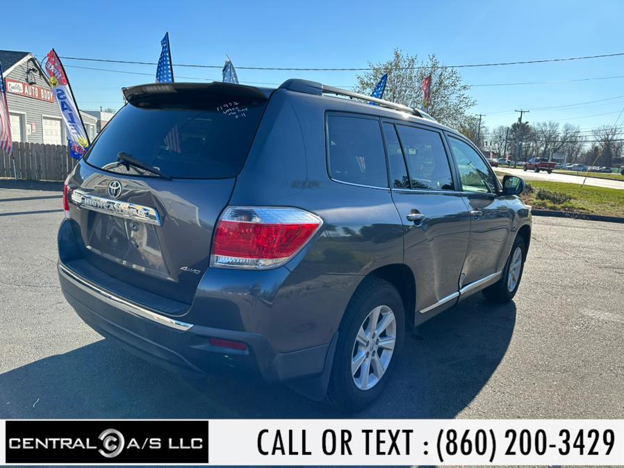 2012 Toyota Highlander 4WD 4dr V6 SE (Natl), available for sale in East Windsor, Connecticut | Central A/S LLC. East Windsor, Connecticut 2012 Toyota Highlander 4WD 4dr V6 SE (Natl), available for sale in East Windsor, Connecticut | Central A/S LLC. East Windsor, Connecticut