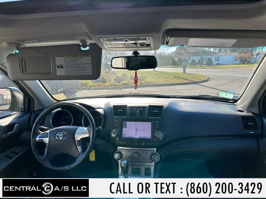 2012 Toyota Highlander 4WD 4dr V6 SE (Natl), available for sale in East Windsor, Connecticut | Central A/S LLC. East Windsor, Connecticut 2012 Toyota Highlander 4WD 4dr V6 SE (Natl), available for sale in East Windsor, Connecticut | Central A/S LLC. East Windsor, Connecticut