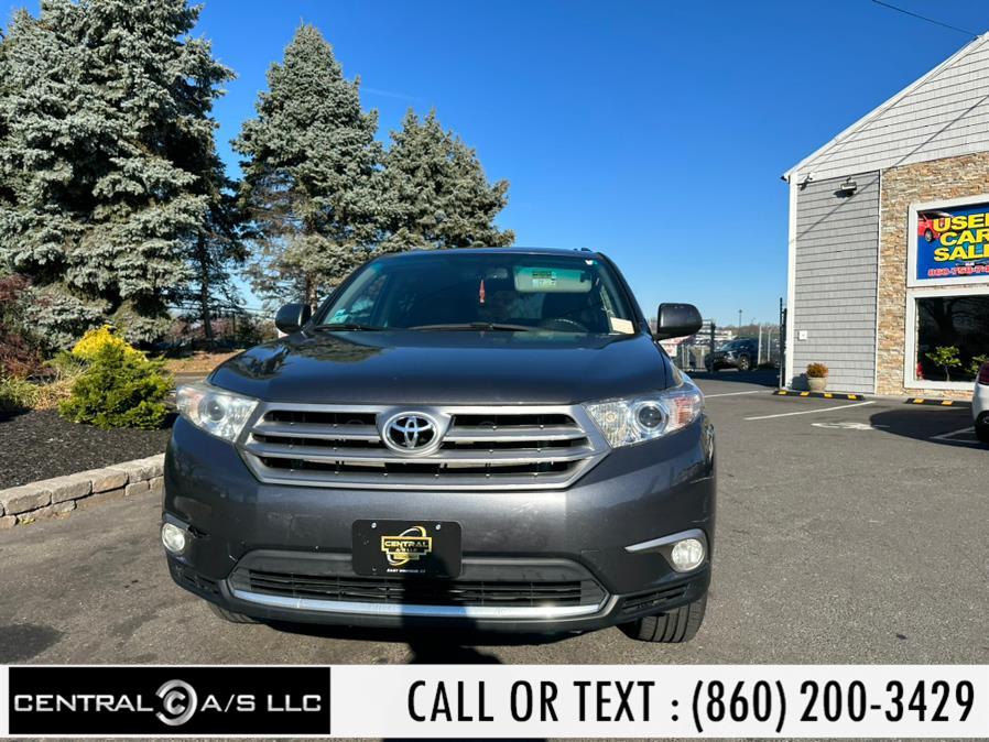 2012 Toyota Highlander 4WD 4dr V6 SE (Natl), available for sale in East Windsor, Connecticut | Central A/S LLC. East Windsor, Connecticut 2012 Toyota Highlander 4WD 4dr V6 SE (Natl), available for sale in East Windsor, Connecticut | Central A/S LLC. East Windsor, Connecticut