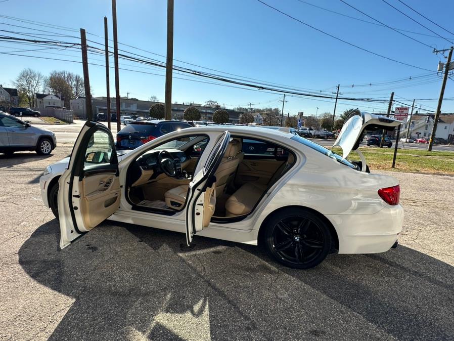 2012 BMW 5 Series 4dr Sdn 528i xDrive AWD, available for sale in Danbury, Connecticut | Safe Used Auto Sales LLC. Danbury, Connecticut 2012 BMW 5 Series 4dr Sdn 528i xDrive AWD, available for sale in Danbury, Connecticut | Safe Used Auto Sales LLC. Danbury, Connecticut