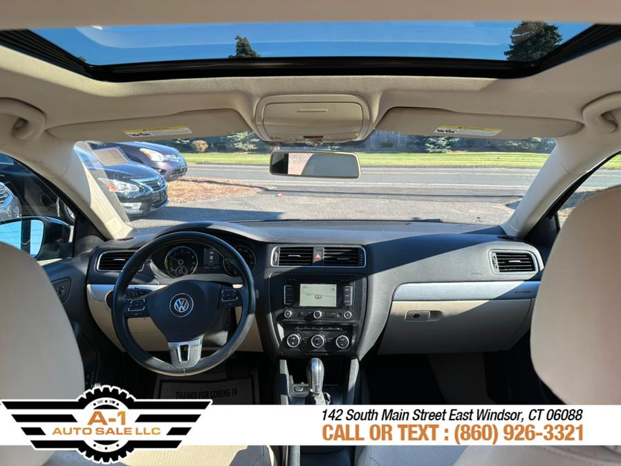 Used Volkswagen Jetta Sedan 4dr DSG Hybrid SEL 2014 | A1 Auto Sale LLC. East Windsor, Connecticut Used Volkswagen Jetta Sedan 4dr DSG Hybrid SEL 2014 | A1 Auto Sale LLC. East Windsor, Connecticut