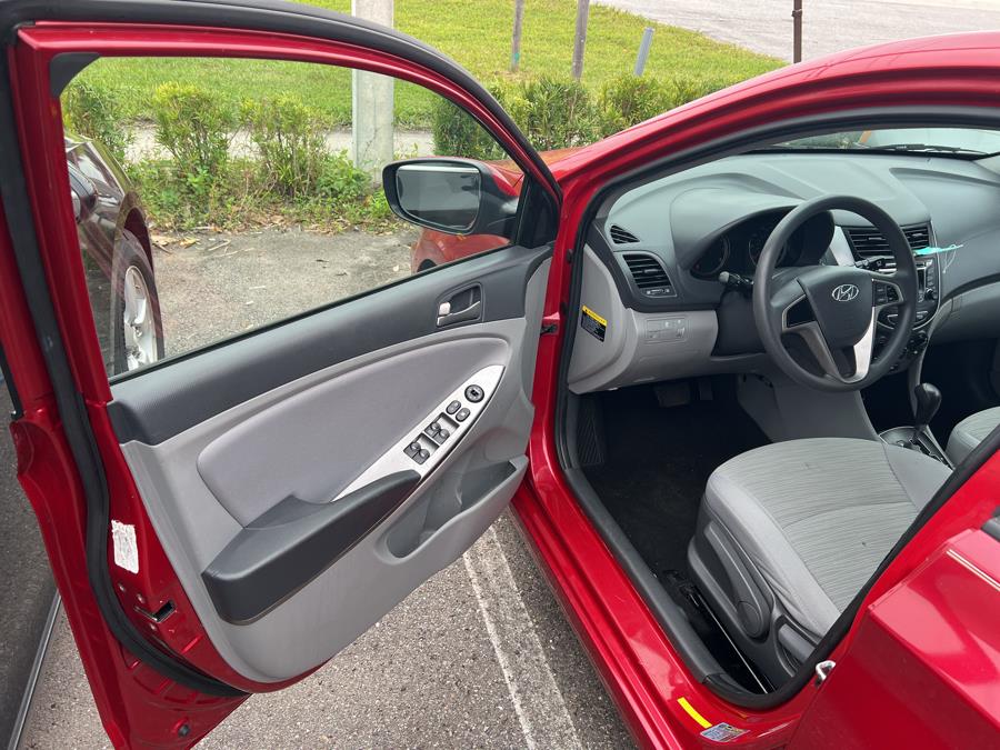 Used Hyundai Accent SE Hatchback Auto 2017 | Central florida Auto Trader. Kissimmee, Florida Used Hyundai Accent SE Hatchback Auto 2017 | Central florida Auto Trader. Kissimmee, Florida