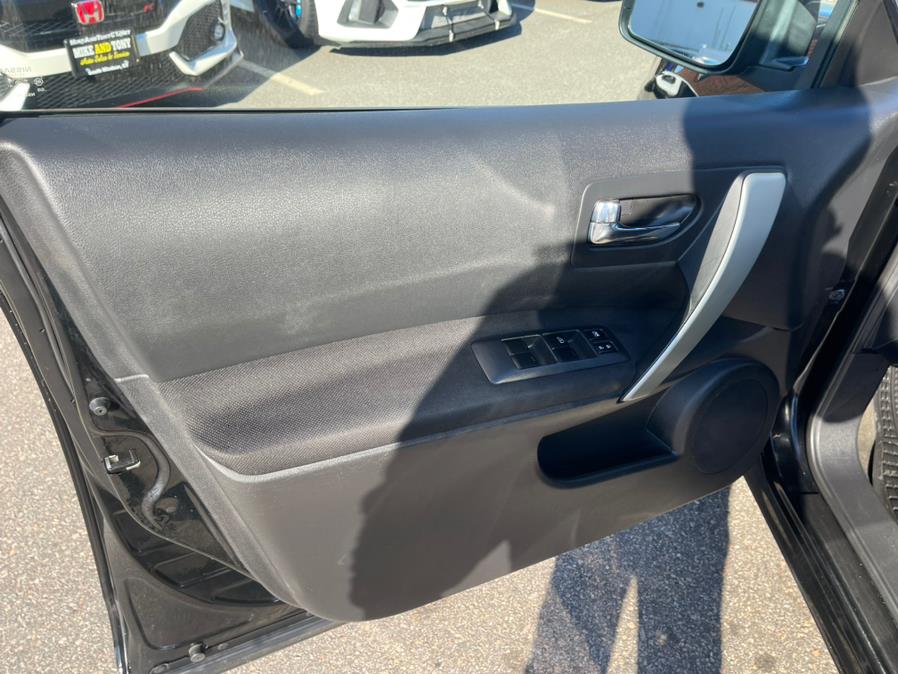 2011 Nissan Rogue AWD 4dr S, available for sale in South Windsor, Connecticut | Mike And Tony Auto Sales, Inc. South Windsor, Connecticut 2011 Nissan Rogue AWD 4dr S, available for sale in South Windsor, Connecticut | Mike And Tony Auto Sales, Inc. South Windsor, Connecticut