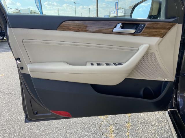 Used Hyundai Sonata Limited 2015 | Baron Supercenter. Patchogue, New York Used Hyundai Sonata Limited 2015 | Baron Supercenter. Patchogue, New York