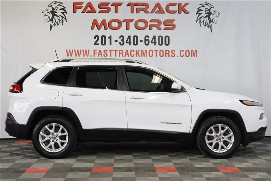 Used Jeep Cherokee LATITUDE PLUS 2018 | Fast Track Motors. Paterson, New Jersey Used Jeep Cherokee LATITUDE PLUS 2018 | Fast Track Motors. Paterson, New Jersey
