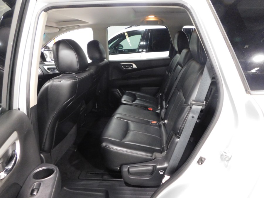 2016 Nissan Pathfinder 4WD 4dr SV, available for sale in Lodi, New Jersey | Auto Gallery. Lodi, New Jersey 2016 Nissan Pathfinder 4WD 4dr SV, available for sale in Lodi, New Jersey | Auto Gallery. Lodi, New Jersey